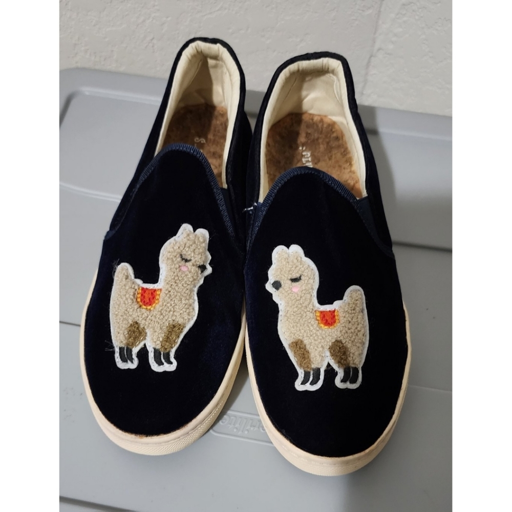 Soludos llama Alpaca slip on sneaker shoes 3d embroidered blue velvet womens 9